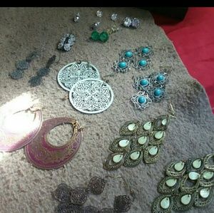 12 Lot Earrings set